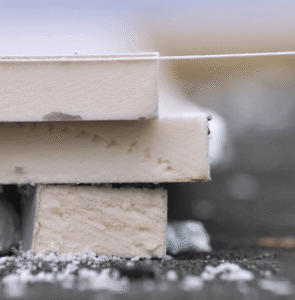 Kuri šiltinimo medžiaga geriausia?